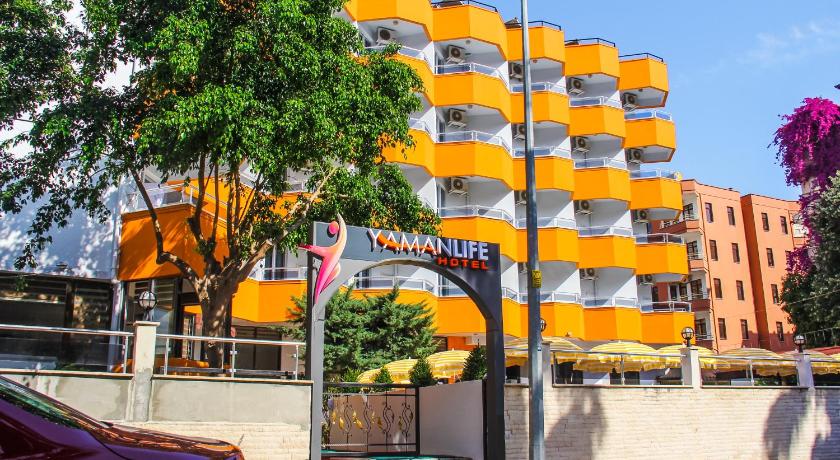 Yaman Life Hotel