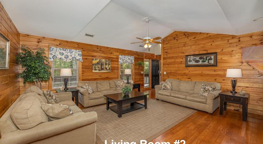 Image of Superior Chalet 2