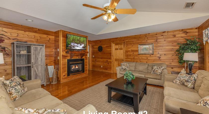 Image of Superior Chalet 1