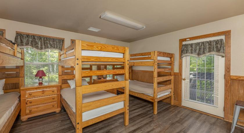 Image of Superior Chalet 65