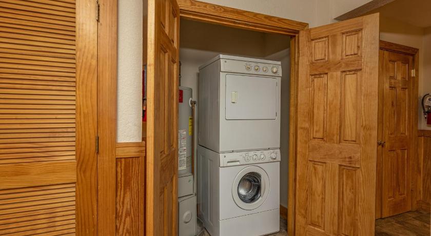 Image of Superior Chalet 43