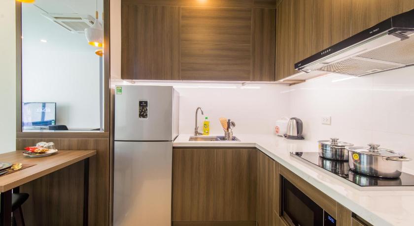 河内 22Housing 20 Linh Lang Apartment 3星级 酒店 泳池