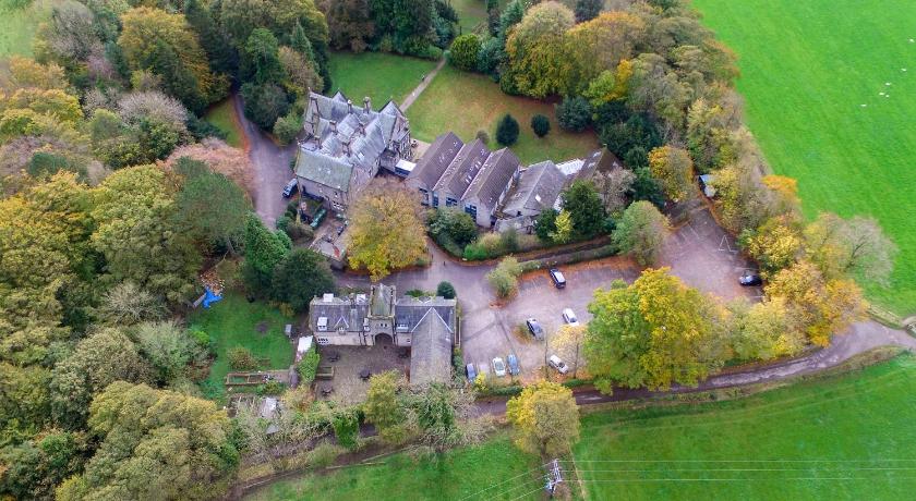 YHA Castleton Losehill Hall