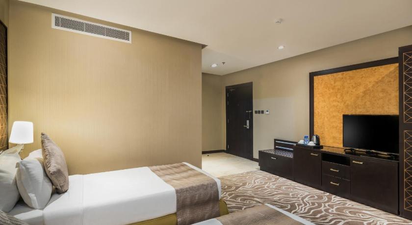 Naviti Warwick Al Khobar photo