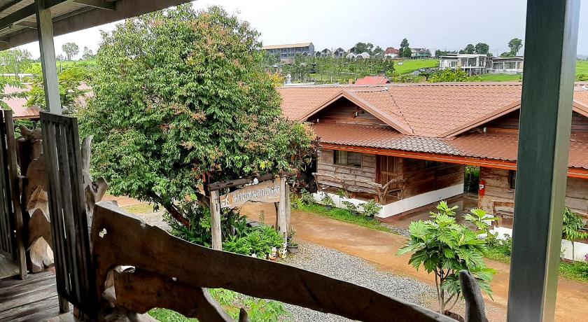 Maan Mork Khao Kho photo