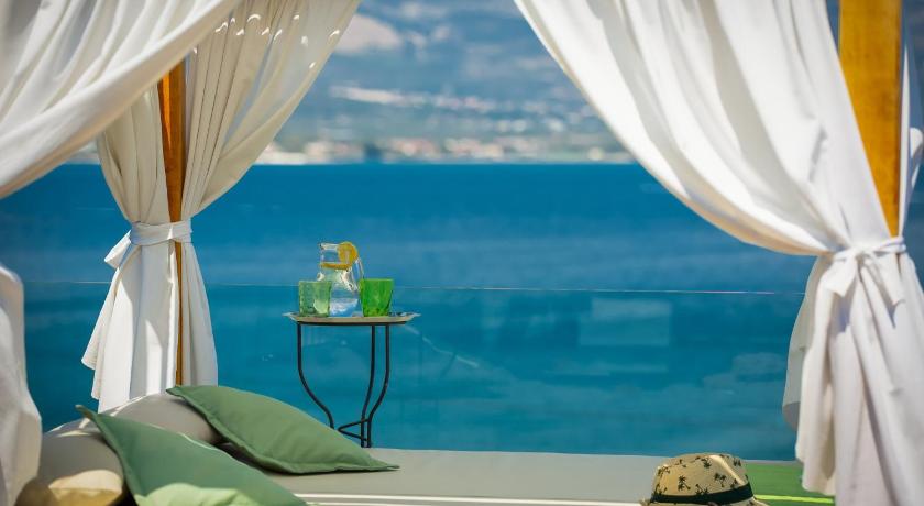 Villa Arbanessa with Heated Pool photo