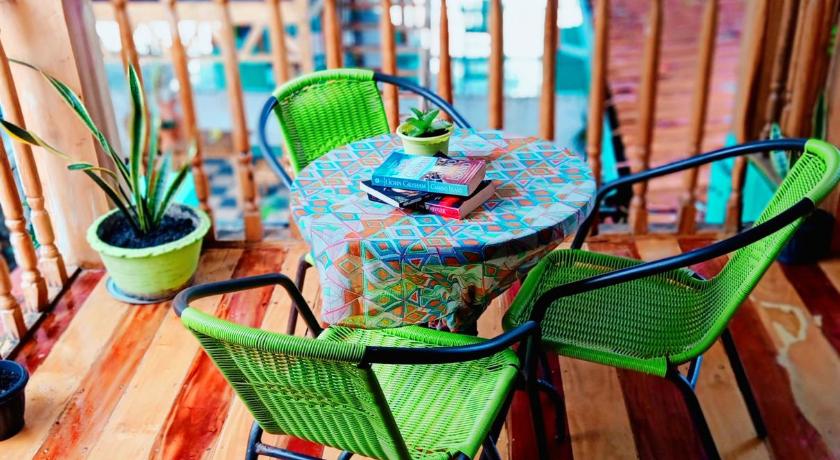 SmallFrys Beach Resort - image 14
