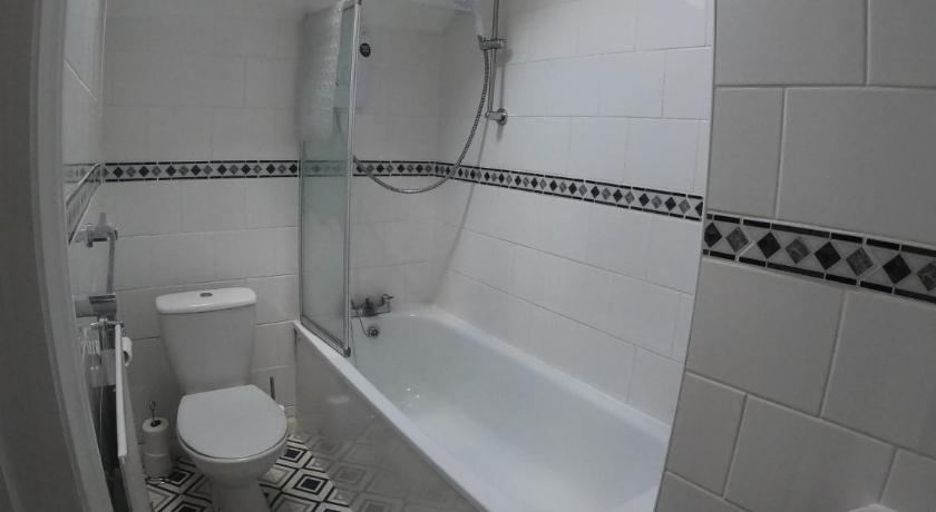 Underhill Guest House photo