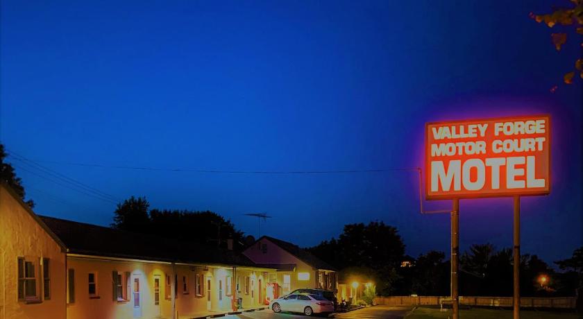 Valley Forge Motor Court Motel — Hotel in Chesterbrook (PA)
