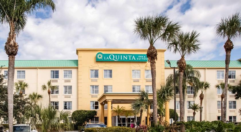 La Quinta Inn & Suites by Wyndham Melbourne Viera