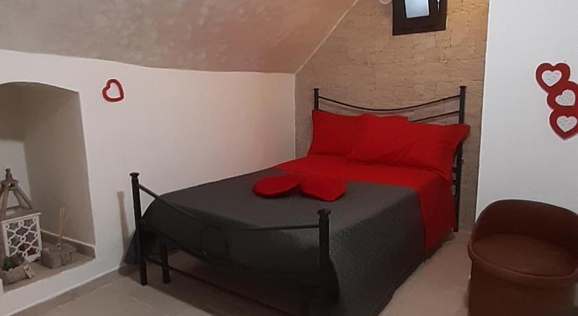 La casetta nel claustro 2