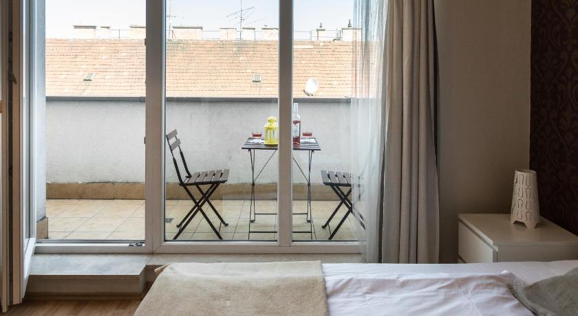 Mentha Apartments Deluxe - MAD photo