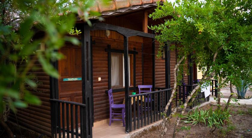Koala Bungalows photo
