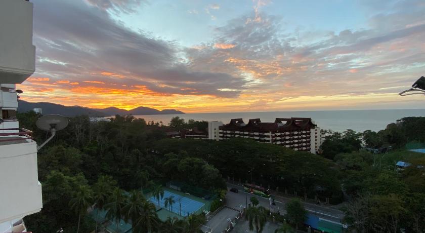 The View Ferringhi 2 n 3BR Apartments photo