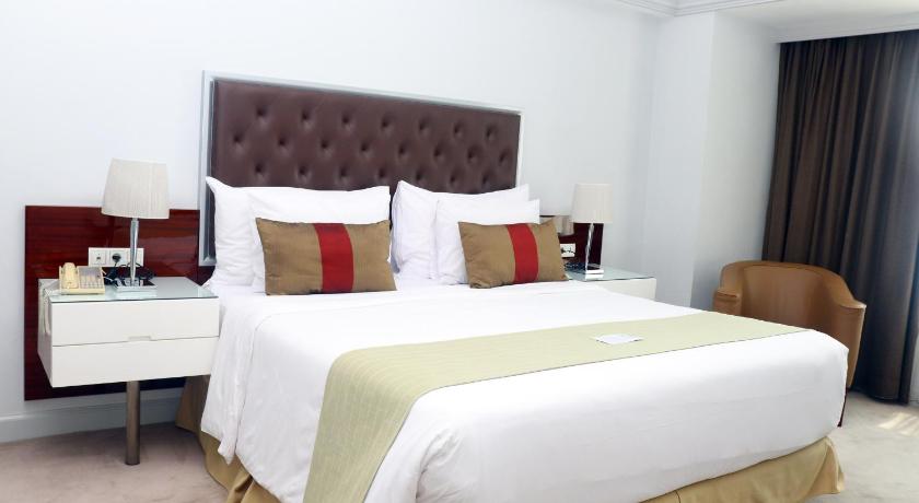 Image of Three-Bedroom Suite - Non-Smoking 7
