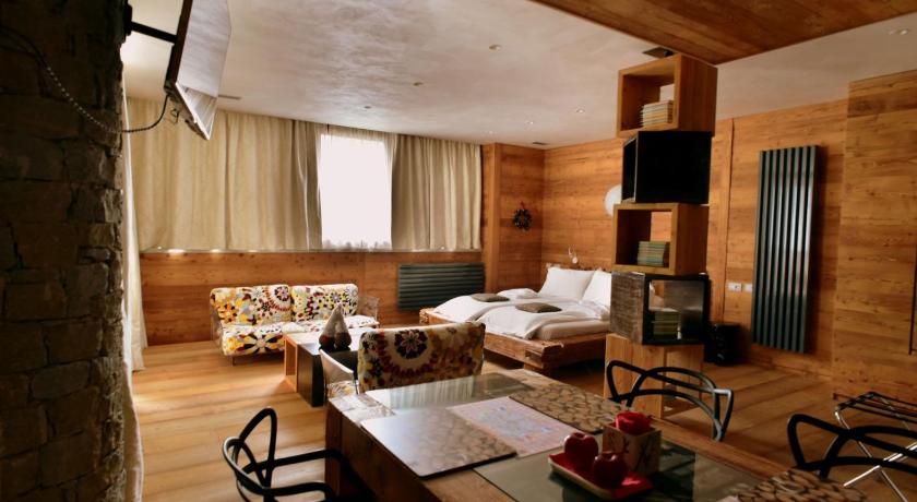MH Olen Boutique Hotel