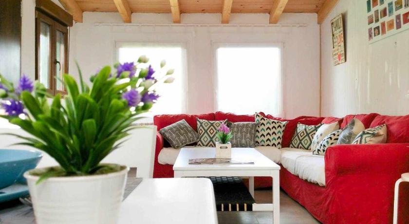 LA CASITA DEL JARDiN
