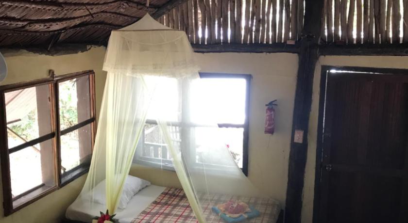 Image of Bungalow with Ensuite 4