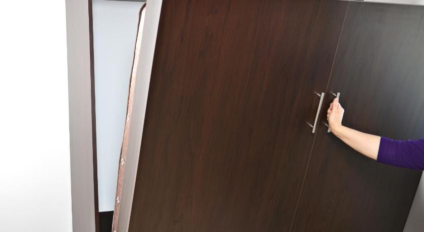 Image of Studio-Ensuite with Shower-Street View 13