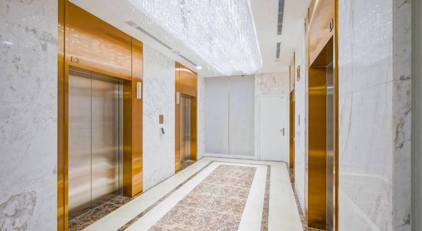 *BOM HOMES* VINHOMES CENTRAL PARK- LUXURY APARTMENT photo