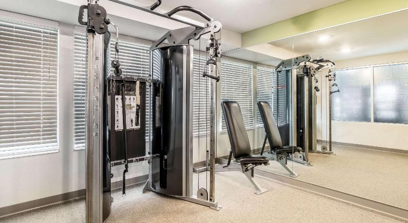 WoodSpring Suites Colton photo