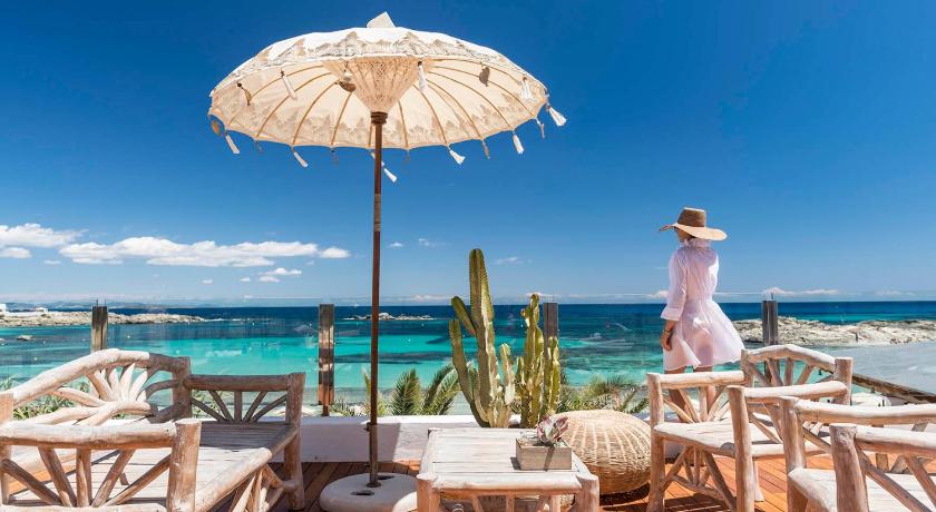 Hotel Tahiti — Hotel in Formentera