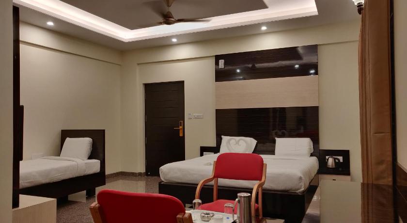 HOTEL SIRI VYBHAVA RESIDENCY 