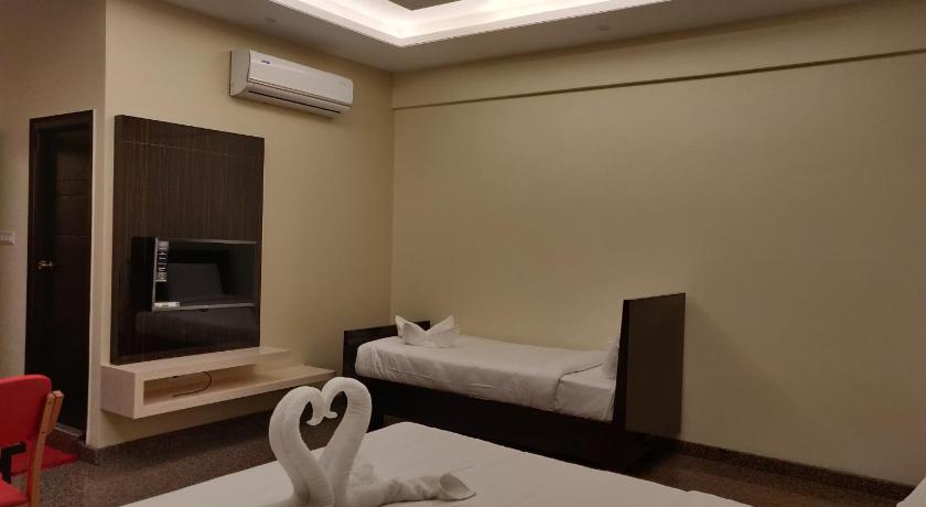 HOTEL SIRI VYBHAVA RESIDENCY 