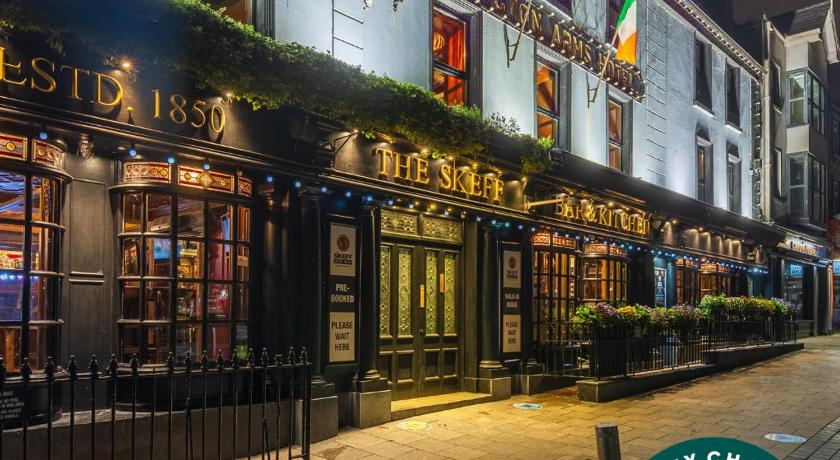 Skeffington Arms Hotel photo