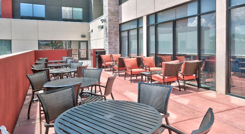 Holiday Inn Express And Suites Albuquerque East