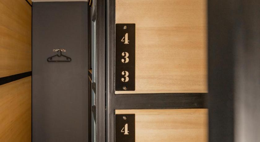 Bangkok 19A Bangkok Hostel 3-Star Hotel pool