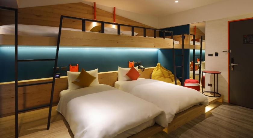 Image of Triple Standard 5