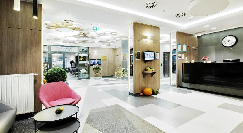 Golden Tulip Krakow Kazimierz photo