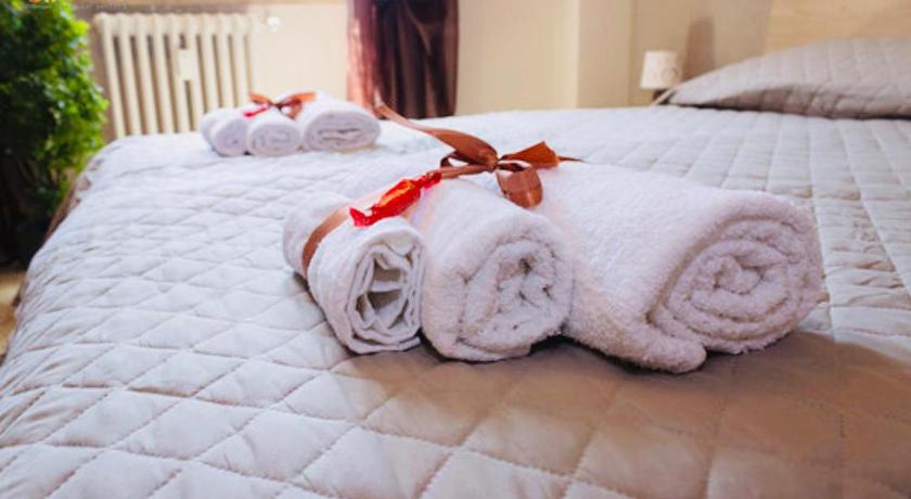 カンポバッソ Residenza Matteotti 3つ星 ホテル レストラン