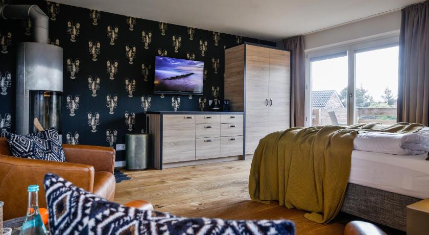 Image of Two-Bedroom Deluxe Apartment 0