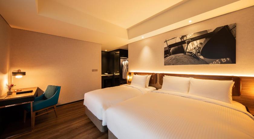 서울 머큐어 앰배서더 서울 홍대 (Mercure Ambassador Seoul Hongdae) 4성급 호텔 로비