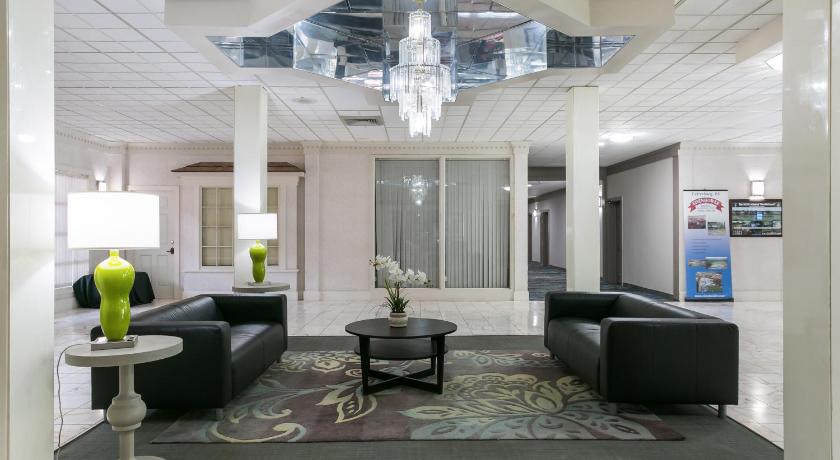 Eisenhower Hotel and Conference Center photo