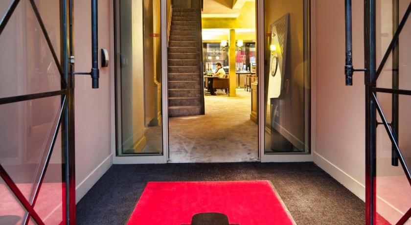 The Neufchatel Hotel photo