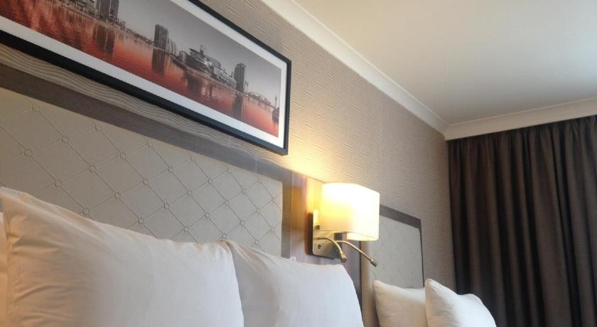 Clayton Hotel Manchester Airport