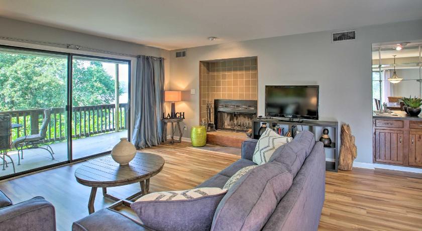 Sunny Hot Springs Hotspot at North Shore Condos! — Hotel in Hot Springs (AR)