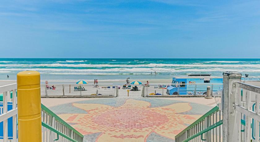 Ocean Walk Pools and All amenities Open 1BR Deluxe Jacuzzi 2429 Panoramic Ocean, City, Intercoastal  photo