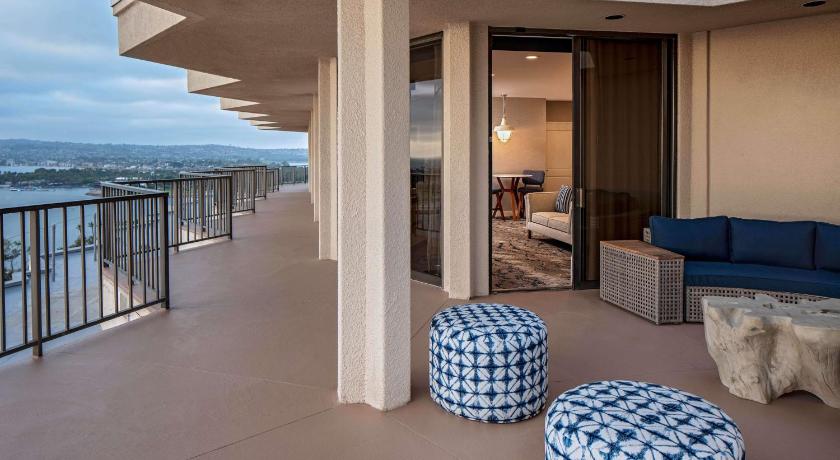 Image of Rooftop Terrace 1 King Bed 1