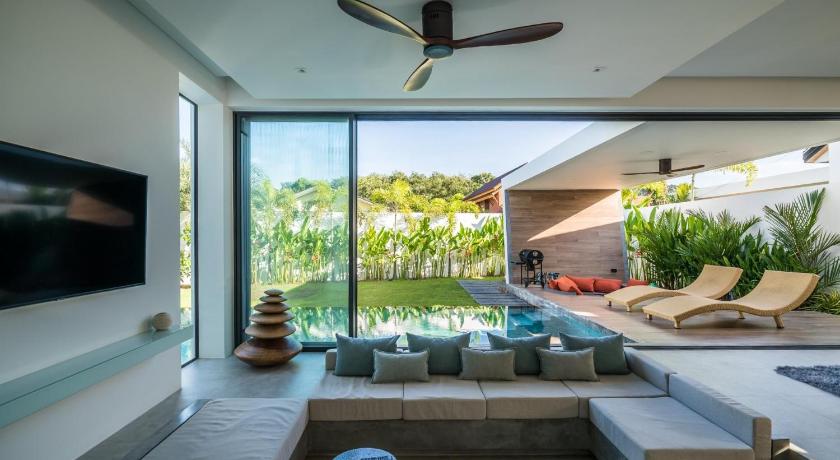 Cocoon Villa - Peaceful private pool villa in north Phuket photo