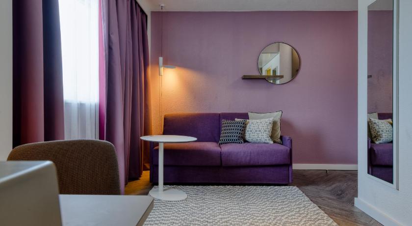 Image of Suite with double bed and sofa, two separate ro oms 9