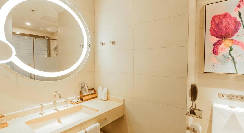 Lavande Hotel Zhangjiakou Vitoria Plaza photo