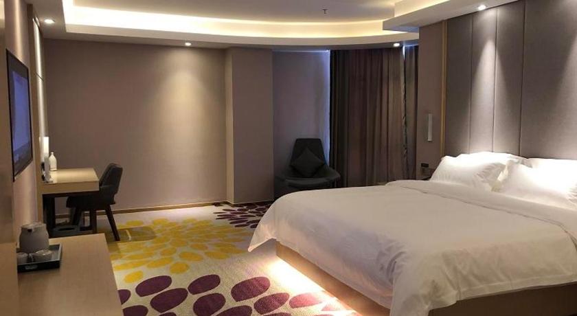 라싸 Lavande Hotel (Lhasa City Government Xizang University Branch) 호텔 스위트룸