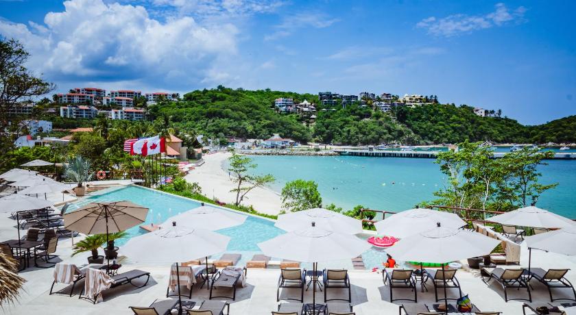 Binniguenda Huatulco & Beach Club