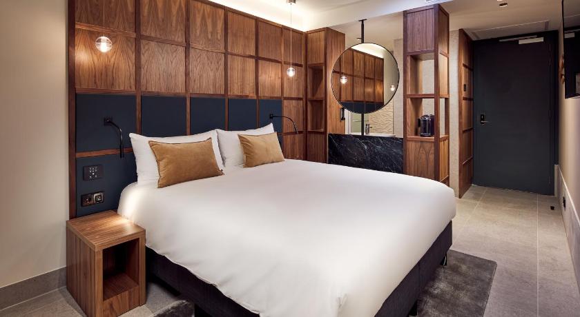 Met Hotel Amsterdam photo
