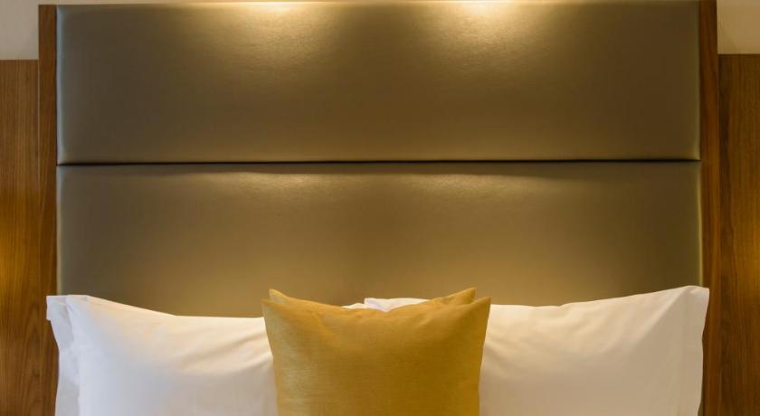 Crowne Plaza Nairobi Airport photo