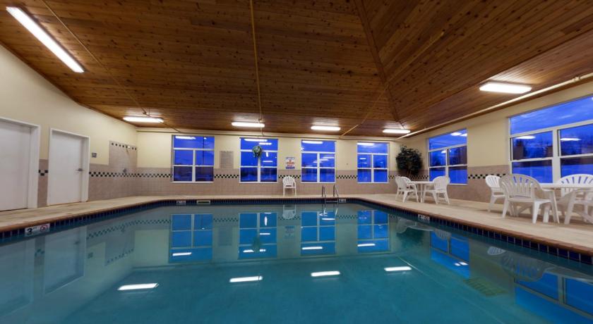Country Inn & Suites By Radisson, Houghton, Mi photo